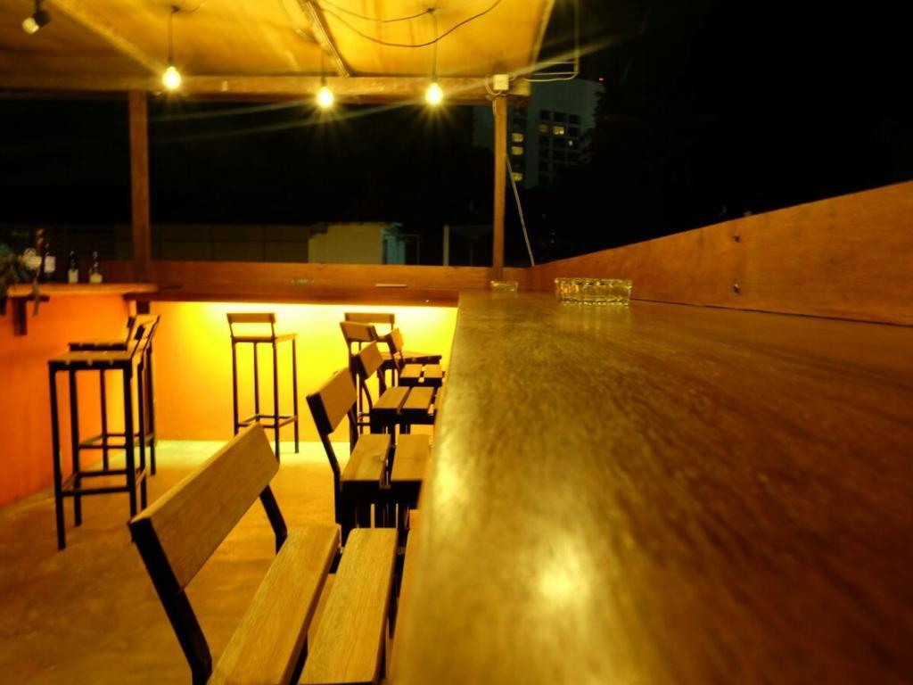 Gibbon Guesthouse Кучинг Экстерьер фото